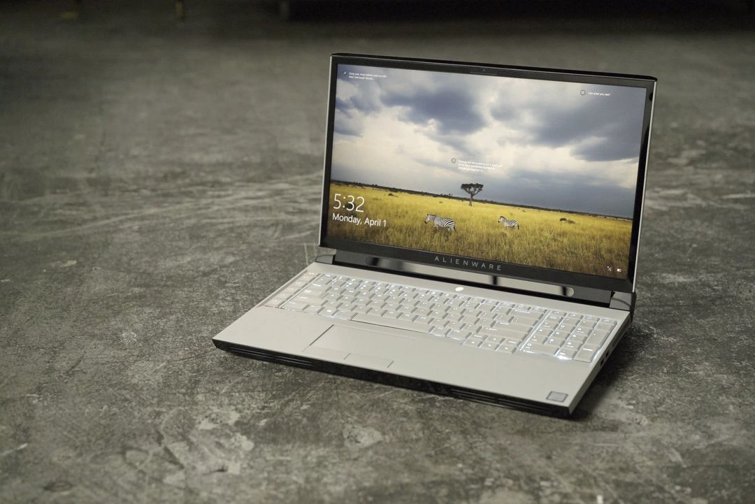 Dell Alıenware Area 51 — Noutbuklar, Bakı (2)