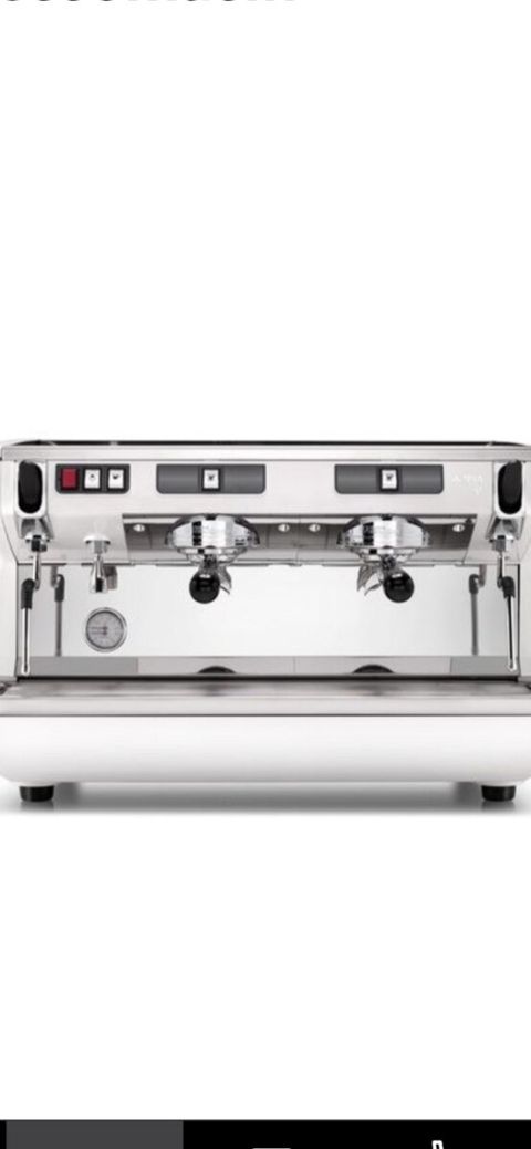 Qəhvədəmləyən Simonelli — Bakı