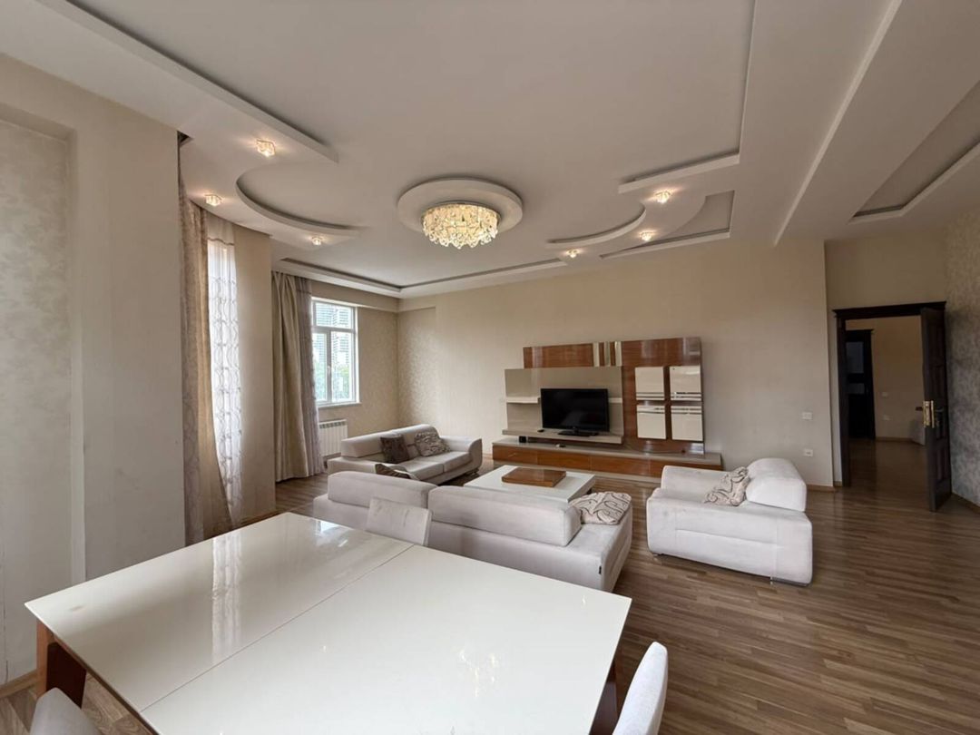İcarəyə verilir 3 otaqlı yeni tikili 120 m² — Mənzil, Bakı (5)