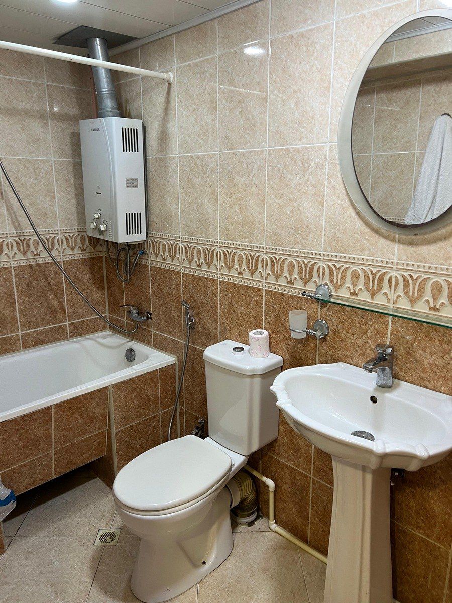 İcarəyə verilir 3 otaqlı köhnə tikili 80 m² — Mənzil, Bakı (11)