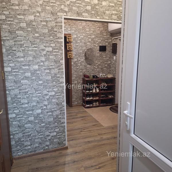 Satılır 2 otaqlı Bina evi menzil (Köhnə tikili), 60 m², 10-cu mikrorayon — Mənzil, Sumqayıt (8)