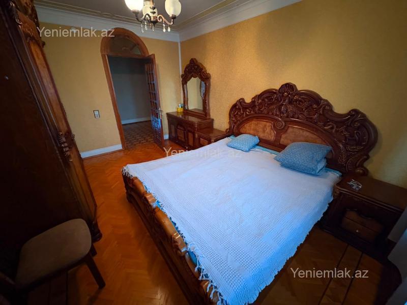 Satılır 4 otaqlı Bina evi menzil (Köhnə tikili), 100 m², Xətai rayonu — Mənzil, Bakı (5)