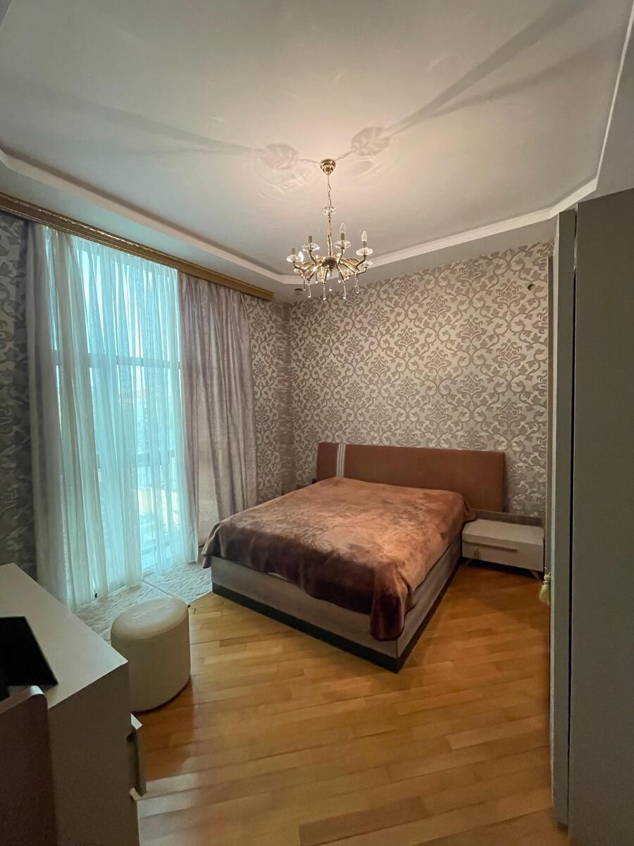 Satılır 7 otaqlı həyət evi/bağ evi 555 m² — Ev, villa, Bakı (10)