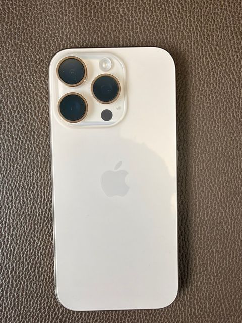 Apple iPhone 16 Pro Desert Titanium 128GB/8GB — Bakı