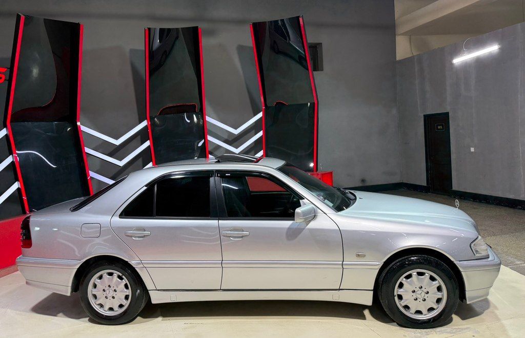 Mercedes C 200, 2.0 L, 1999 il, 320 000 km — Avtomobillər, Sumqayıt (6)