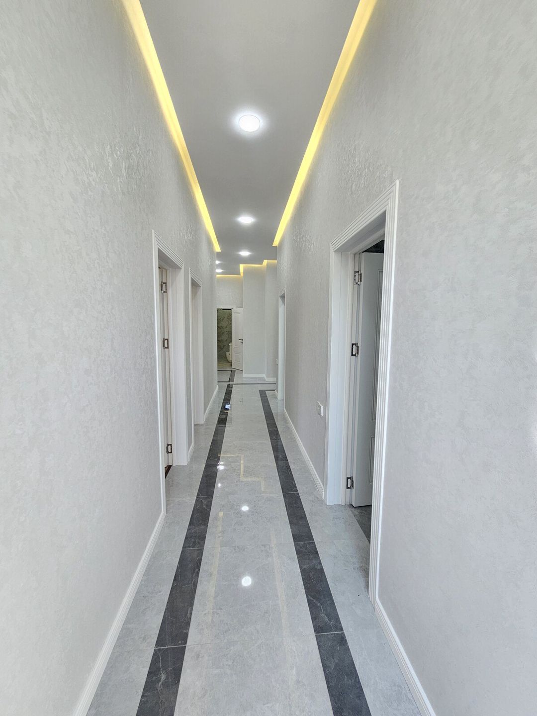Satılır 5 otaqlı həyət evi/bağ evi 200 m² — Ev, villa, Bakı (11)