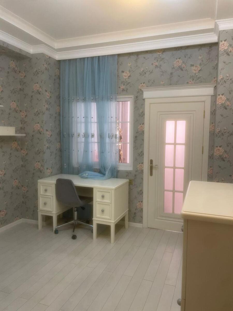 Satılır 4 otaqlı yeni tikili 191 m² — Mənzil, Bakı (7)