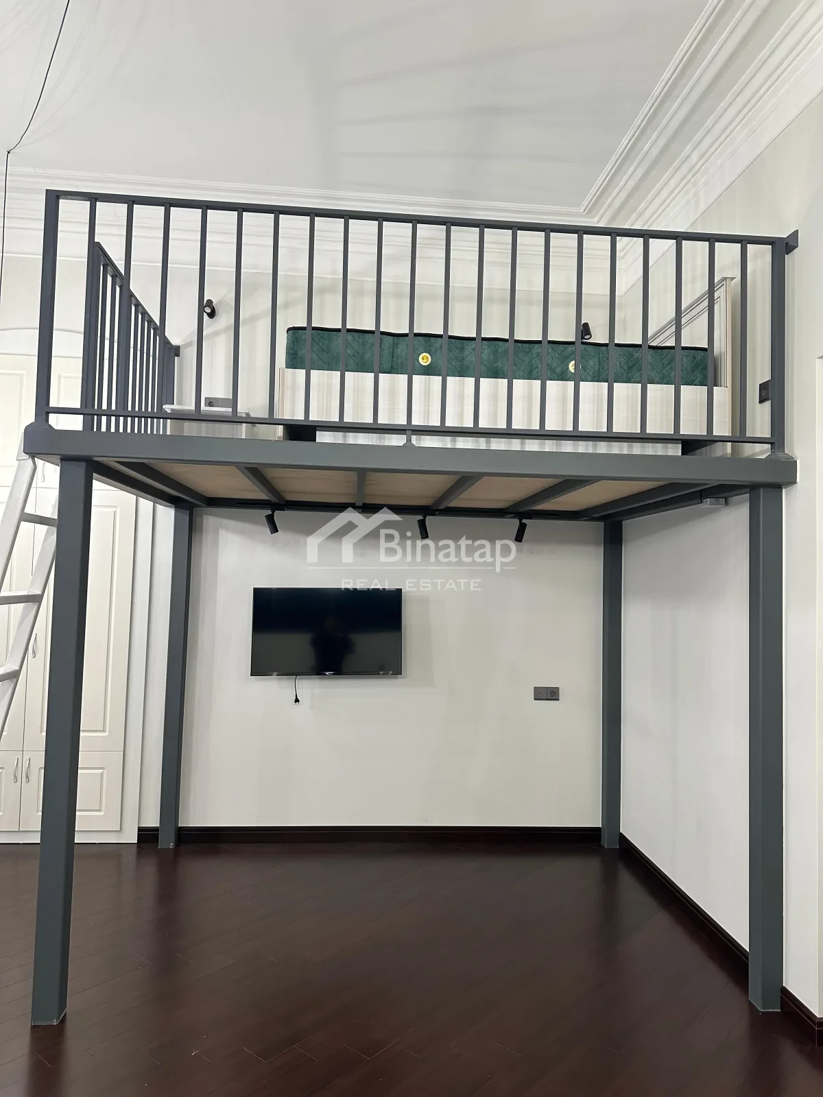 Satılır 1 otaqlı köhnə tikili 41 m², Sahil metrosu, Səbail rayonu — Mənzil, Bakı (4)