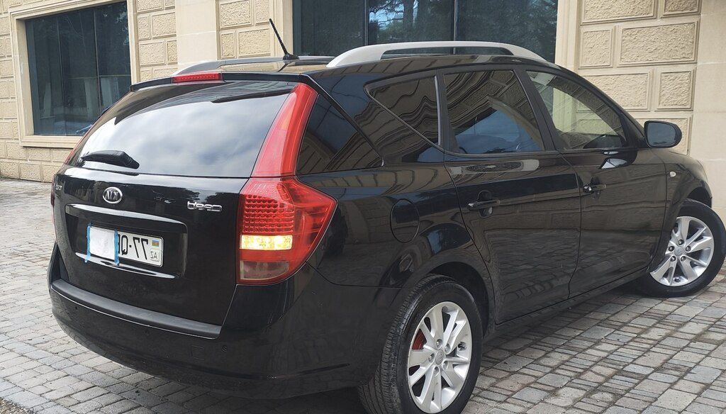 Kia Ceed SW, 1.6 L, 2010 il, 265 000 km — Avtomobillər, Bakı (9)