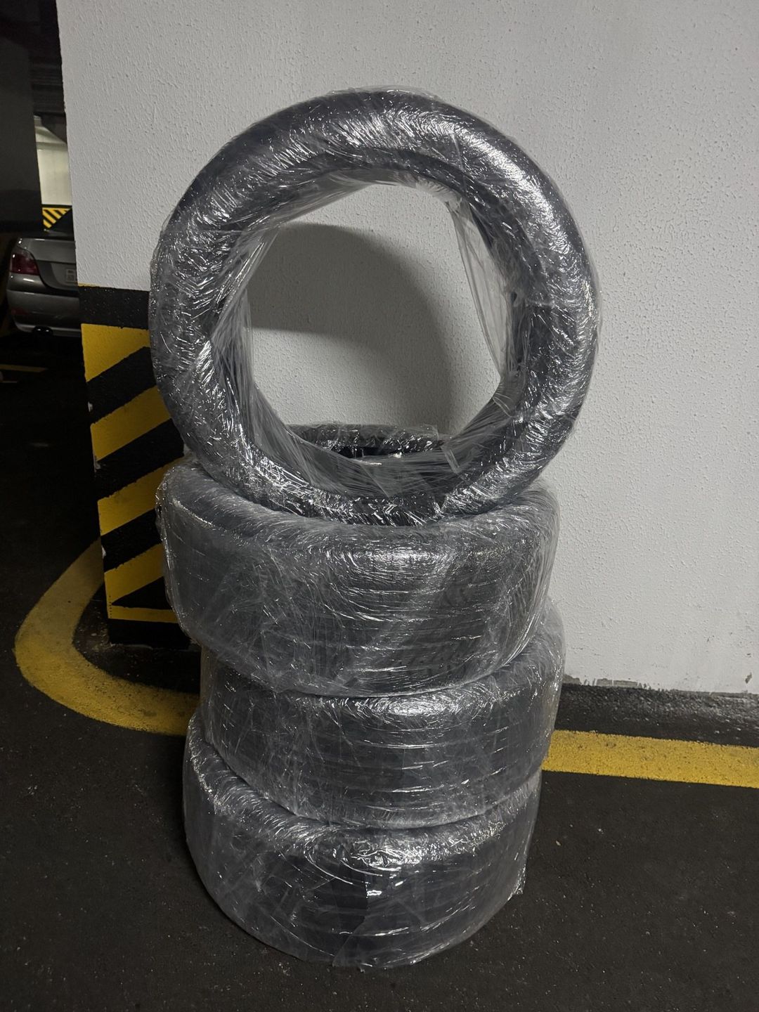 Mercedes-Benz G-Class şinləri 295/40 R22 — Ehtiyat hissələri və aksesuarlar, Bakı