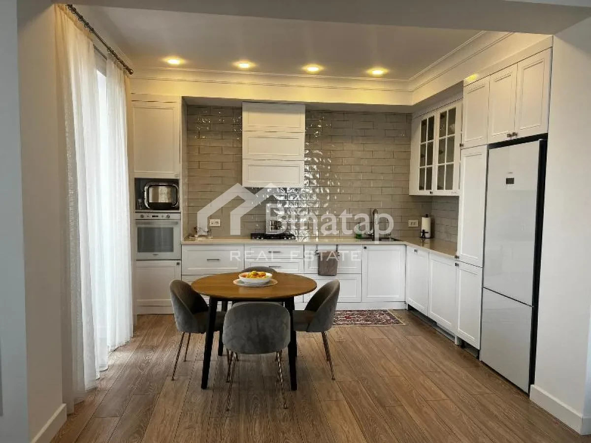 Satılır 3 otaqlı yeni tikili 127 m², İçərişəhər metrosu, Səbail rayonu — Mənzil, Bakı (2)