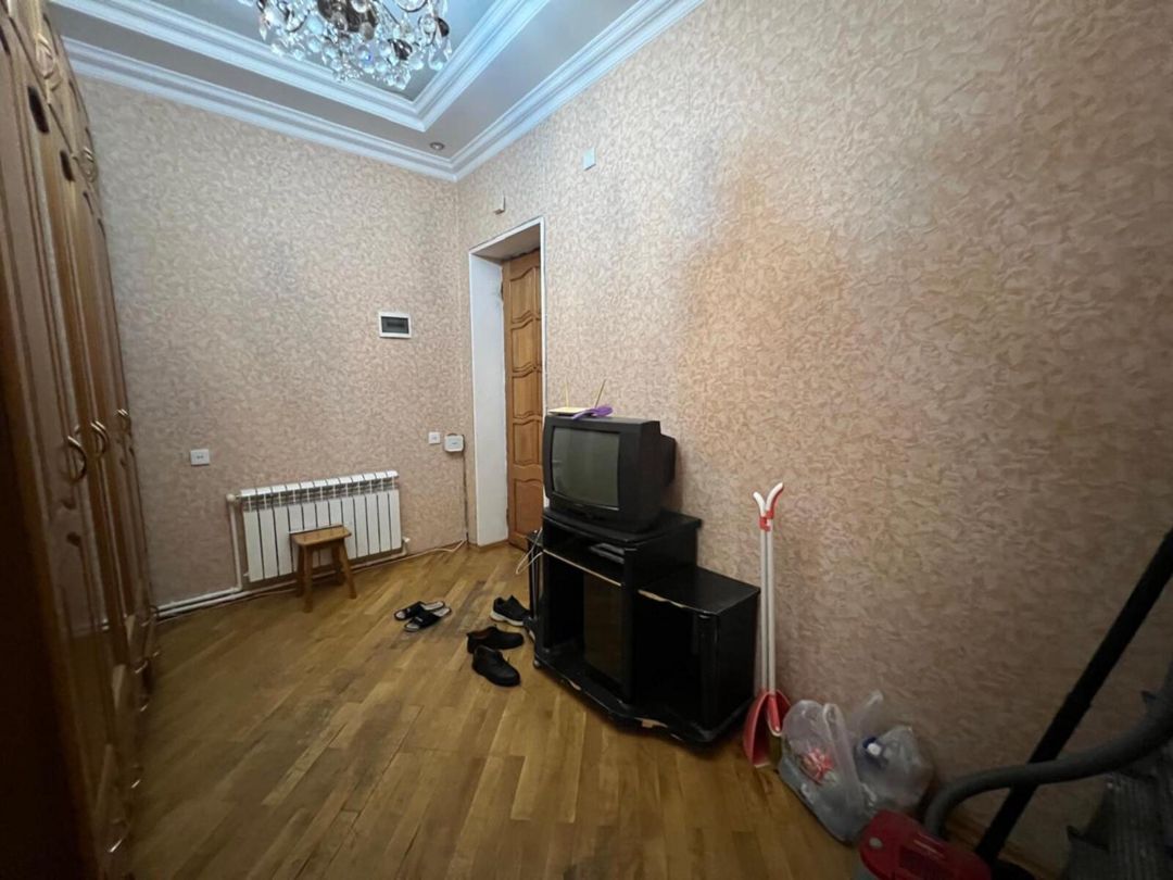 İcarəyə verilir 3 otaqlı köhnə tikili 85 m² — Mənzil, Bakı (6)