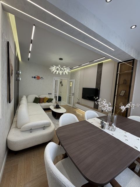 Satılır 3 otaqlı yeni tikili 117 m² — Bakı