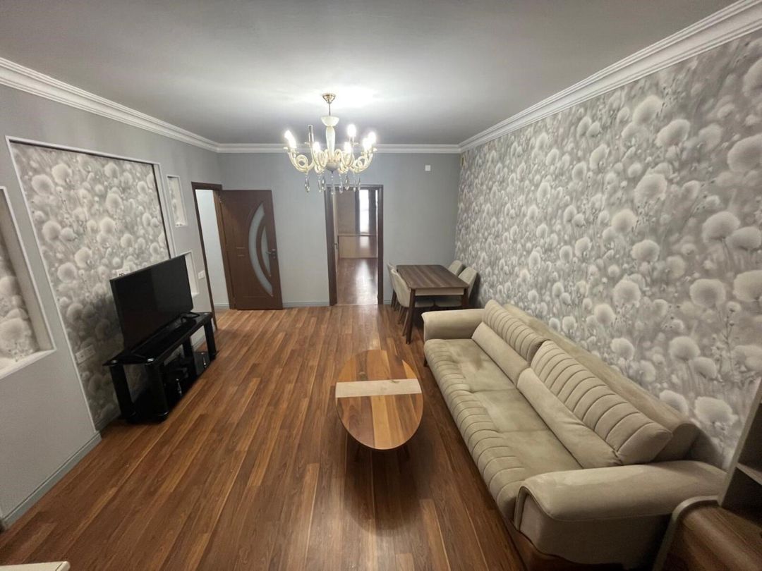 Satılır 2 otaqlı köhnə tikili 55 m² — Mənzil, Bakı (12)