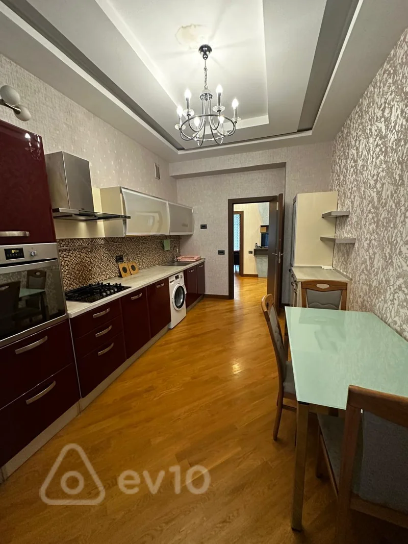3 otaqlı mənzil, 130 m², vaqif prospekti — kirayə — Mənzil, Bakı (6)