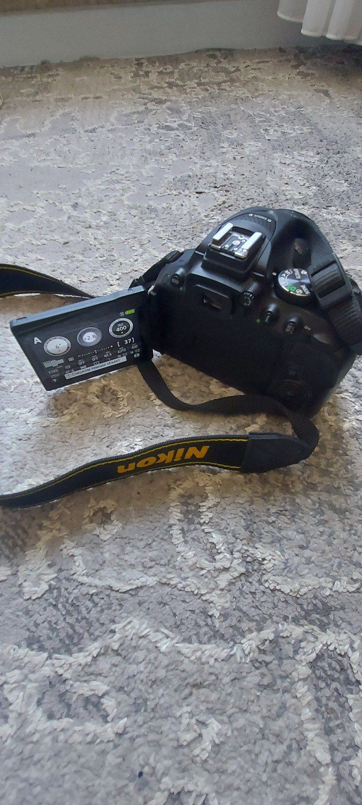 Nikon D5300 + Nikkor 50mm f/1.8G + Yongnuo YN-560 II — Foto və video texnikası, Bakı (2)