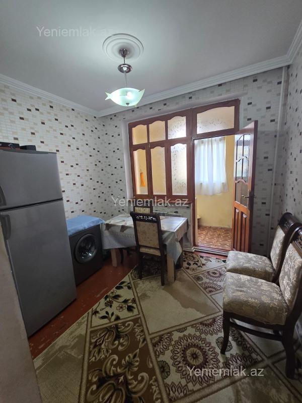 Satılır 2 otaqlı Bina evi menzil (Köhnə tikili), 60 m², 17-ci mikrorayon — Mənzil, Sumqayıt (6)