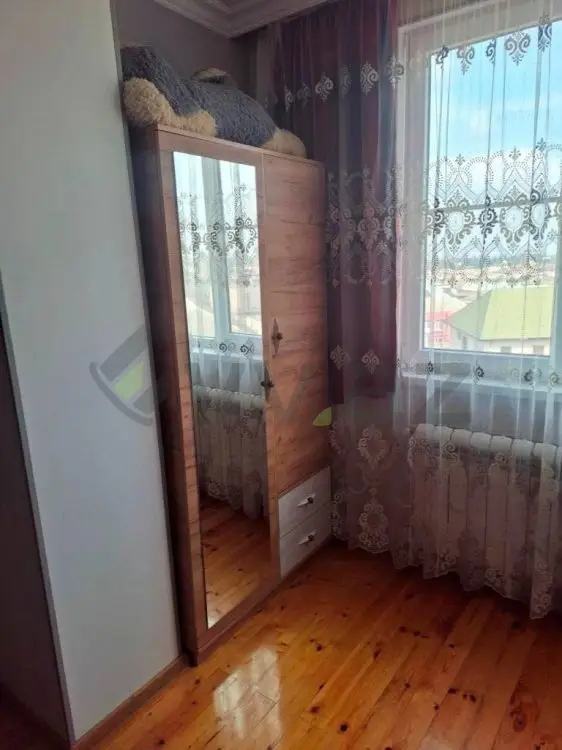 4 otaqlı mənzil Köhnə tikili Satılır, Gəncə — Mənzil, Gəncə (8)