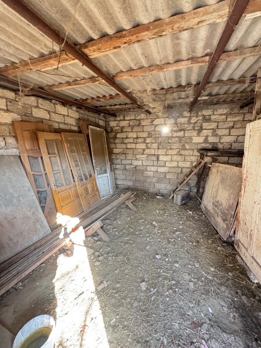 Həyət evi, Hövsan qəs — Ev, villa, Bakı (9)