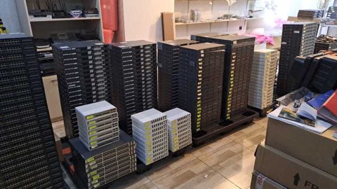 Cisco 2960-48TC-L Switch — Bakı