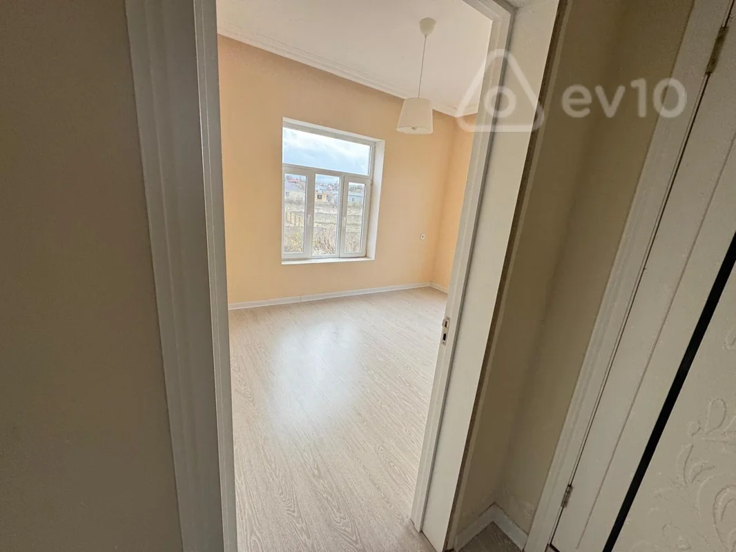 6 otaqlı həyət evi, 200 m², Novxanı — Ev, villa, Bakı (2)