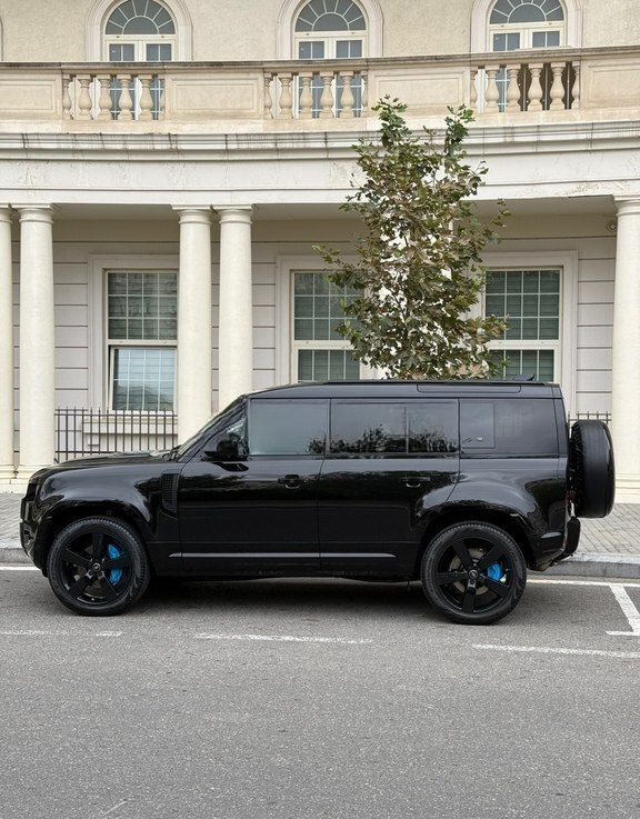 Land Rover Defender, 2021 il, 79000 km, 3 L 88-CN-357 — Avtomobillər, Bakı (5)