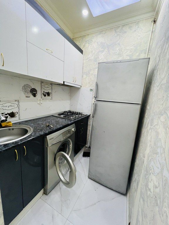 Satılır 2 otaqlı köhnə tikili 48 m² — Mənzil, Bakı (4)
