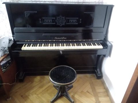 Piano Ростов-Дон — 300 ₼ · Bakı · Musiqiə alətləri Piano Ростов-Дон — Bakı