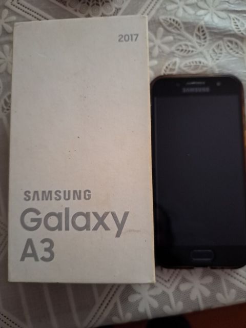 Samsung Galaxy A3 (2017) Black Sky 16GB/2GB — Sumqayıt