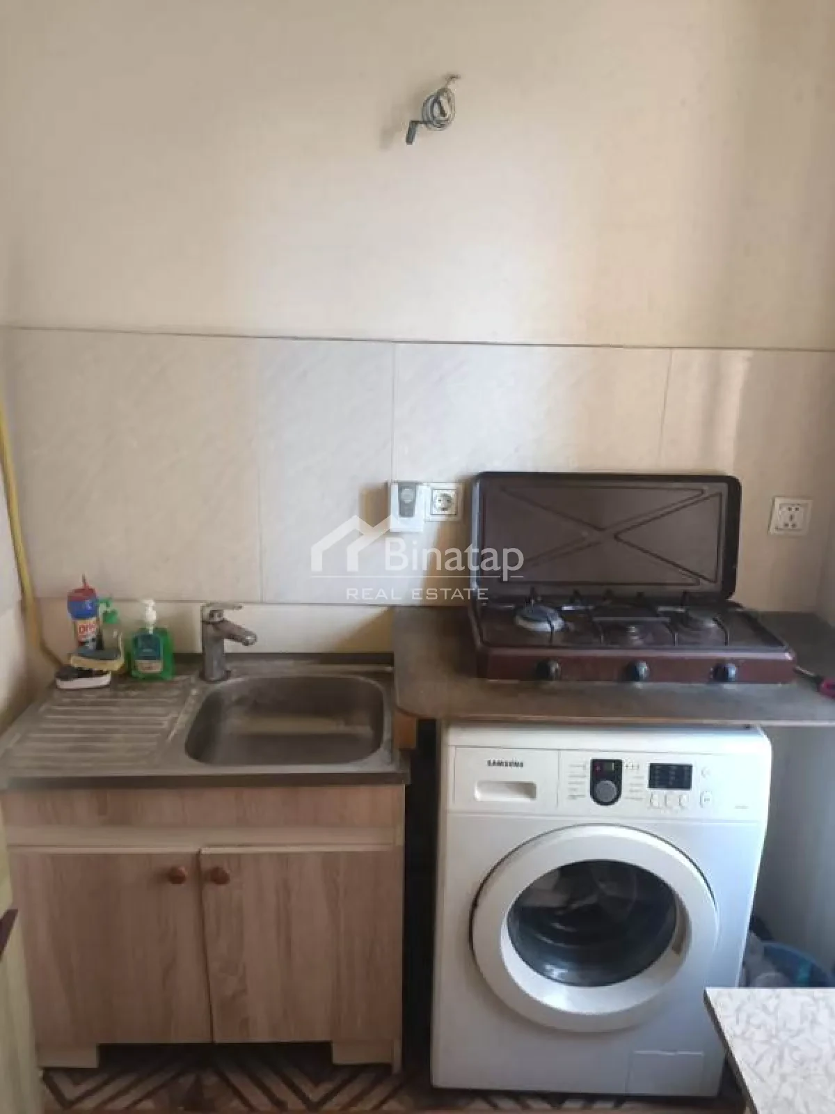Satılır 1 otaqlı köhnə tikili 30 m², İnşaatçılar metrosu, Yasamal rayonu — Mənzil, Bakı (3)