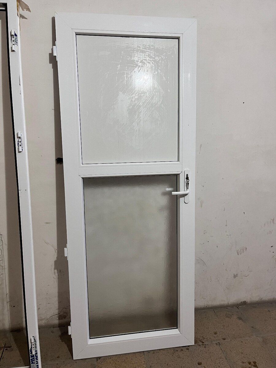 Plastik qapı — Təmir və inşaat, Bakı (3)