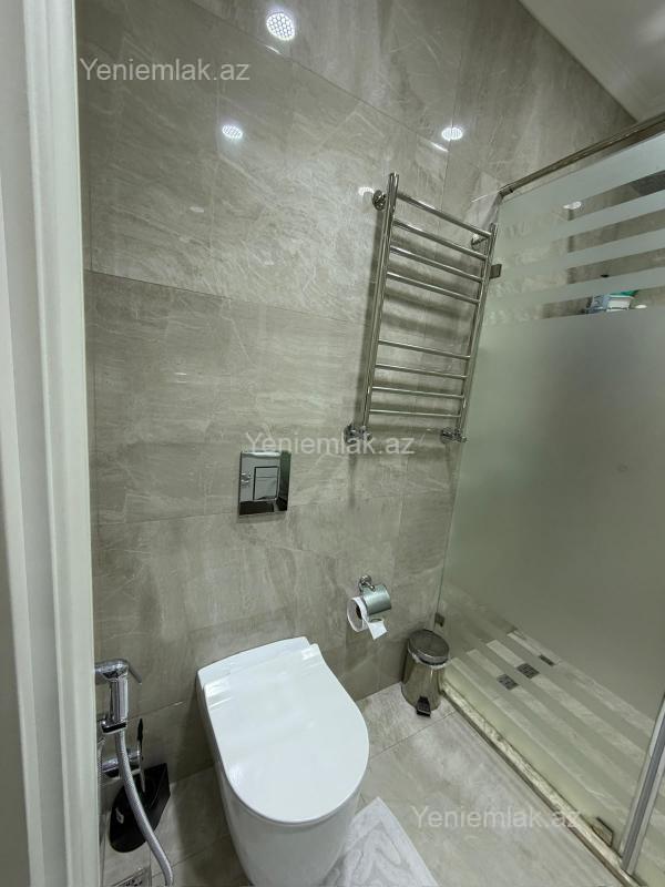 Satılır 3 otaqlı Bina evi menzil (Yeni tikili), 168 m², Binəqədi rayonu — Mənzil, Bakı (12)