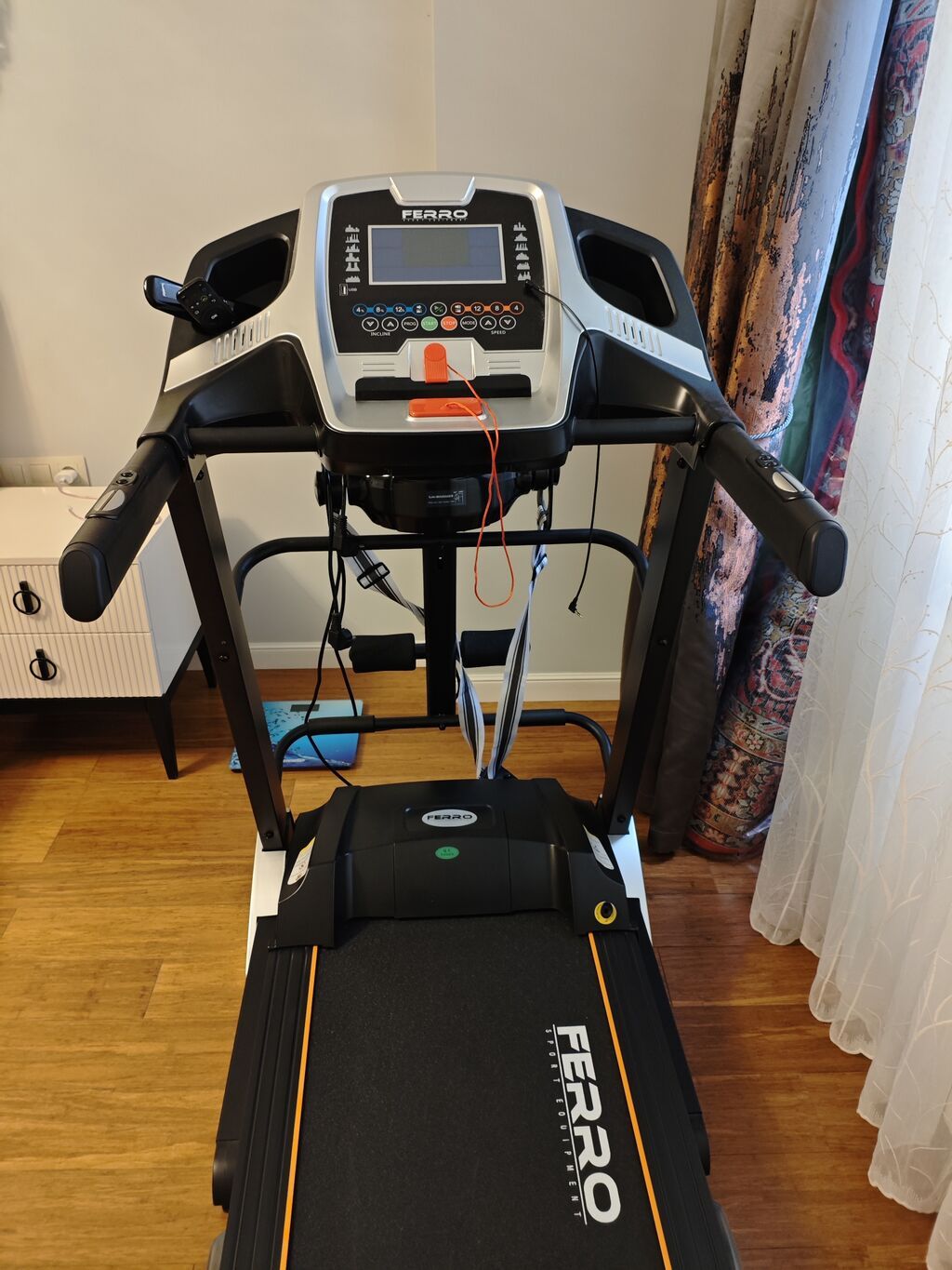 Ferro Fitness Equipment qaçış trenajoru - Elektrikli qaçış bandı — Koşu simulyatorları, Bakı (4)