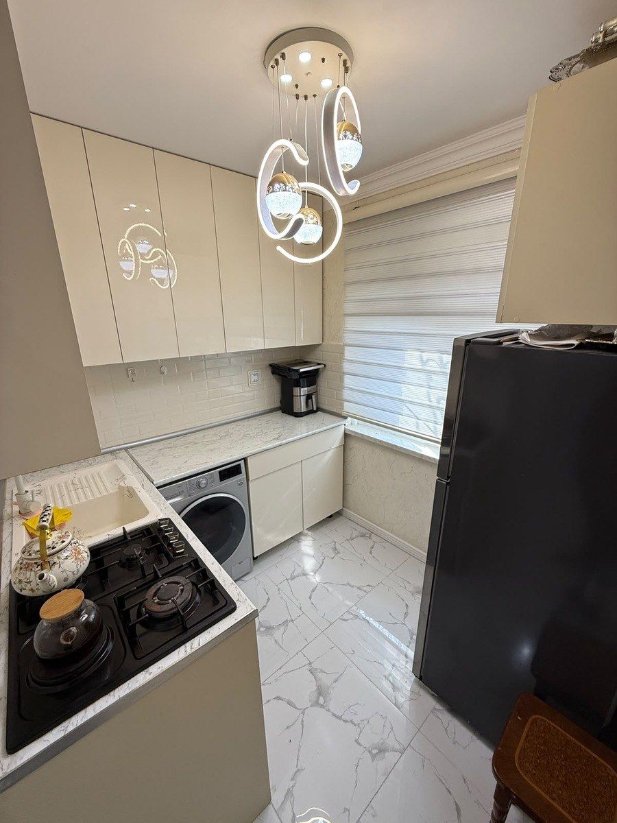 Satılır 2 otaqlı köhnə tikili 50 m² — Mənzil, Bakı (6)