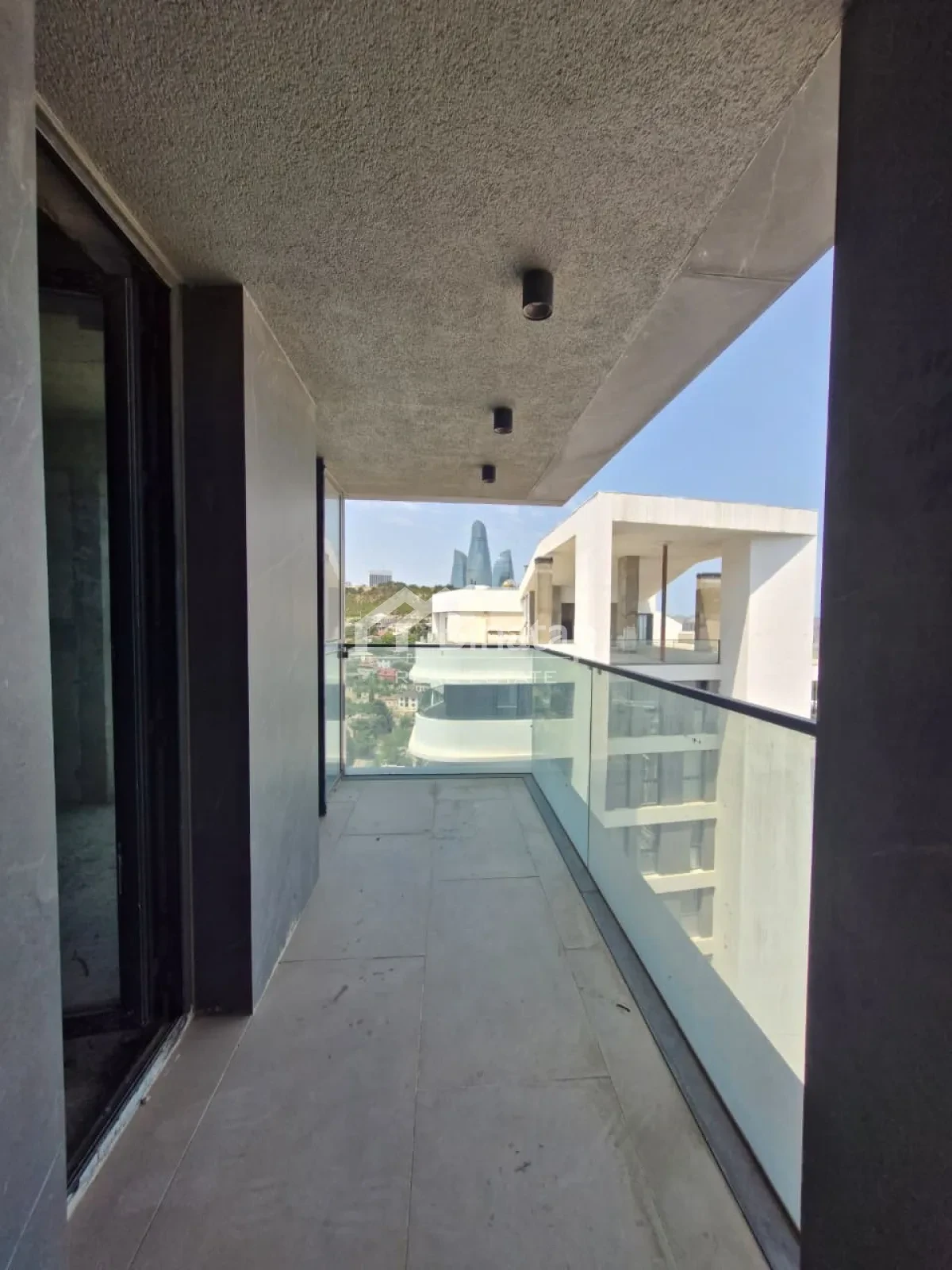Satılır 4 otaqlı yeni tikili 165 m², İçərişəhər metrosu, Səbail rayonu — Mənzil, Bakı (3)
