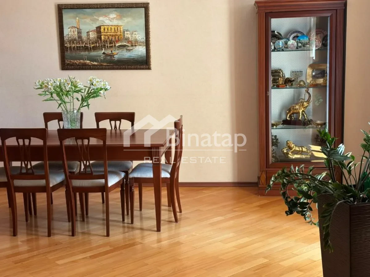 Satılır 5 otaqlı yeni tikili 240 m², Nizami metrosu, Nəsimi rayonu — Mənzil, Bakı (4)
