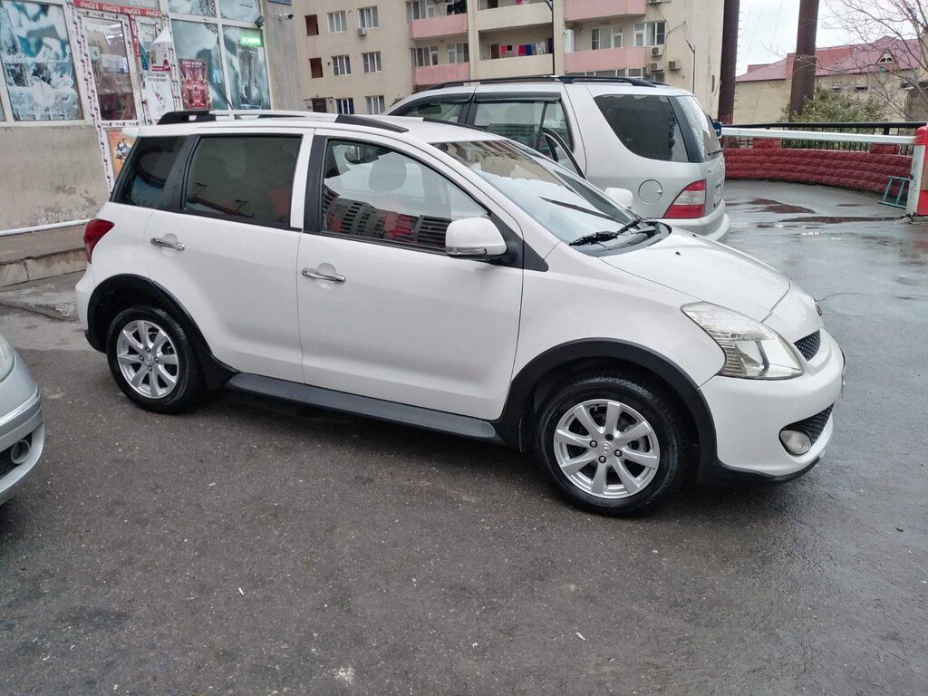 GWM (Great Wall Motor) Florid, 1.5 L, 2012 il, 207 700 km — Avtomobillər, Bakı (9)