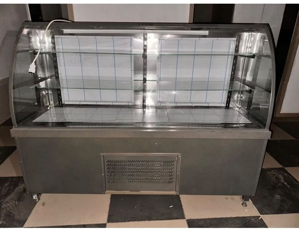 Soyuducu vitrin 350 Azn. Tam işləkdir satılır. Ölçü 180. Ünvan — Soyuq vitrini, Bakı