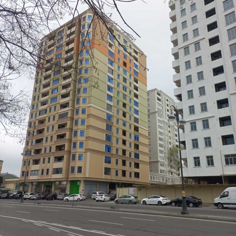 Satılır 2 otaqlı yeni tikili 130 m² — Bakı