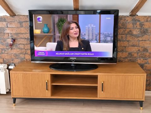 Samsung tv sade Tam işləkdir.80 azn Unvan Qarayev Vesile 5221 — Bakı