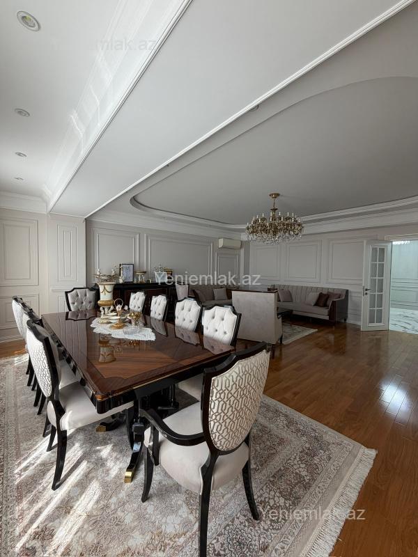 Satılır 3 otaqlı Bina evi menzil (Yeni tikili), 168 m², Binəqədi rayonu — Mənzil, Bakı