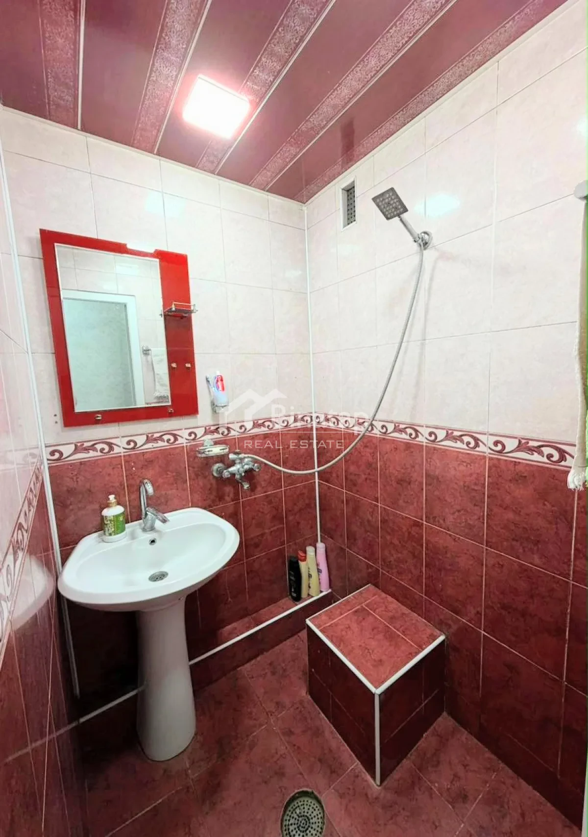 Satılır 2 otaqlı köhnə tikili 50 m², Xalqlar Dostluğu metrosu, Nizami rayonu — Mənzil, Bakı (5)