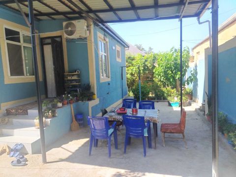 Satılır 3 otaqlı həyət evi/bağ evi 100 m² — Bakı