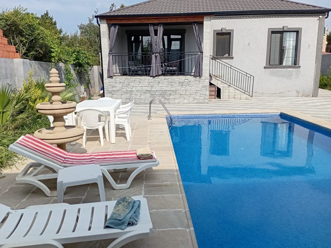 Bağ evi kirayə verilir, Novxanı qəs — Ev, villa, Bakı (2)