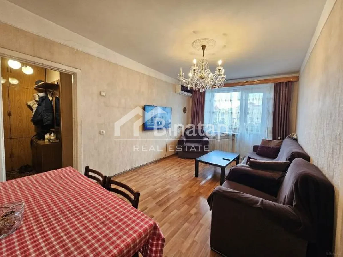 Satılır 2 otaqlı köhnə tikili 43 m², Nizami metrosu, Yasamal rayonu — Mənzil, Bakı