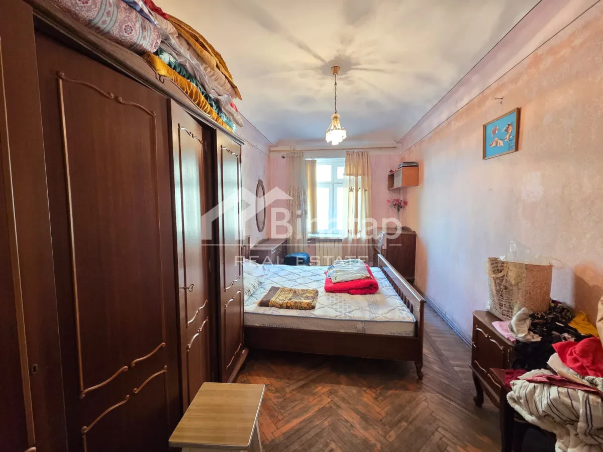 Satılır 2 otaqlı köhnə tikili 55 m², Nizami metrosu, Yasamal rayonu — Mənzil, Bakı (4)