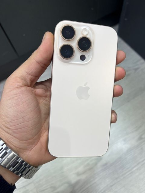 Apple iPhone 16 Pro Desert Titanium 256GB/8GB — Bakı
