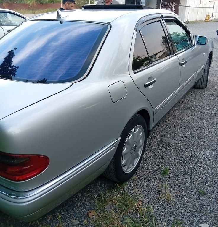 Mercedes E 220, 2.2 L, 1996 il, 840 000 km 90-HP-689 — Avtomobillər, Cəlilabad (4)