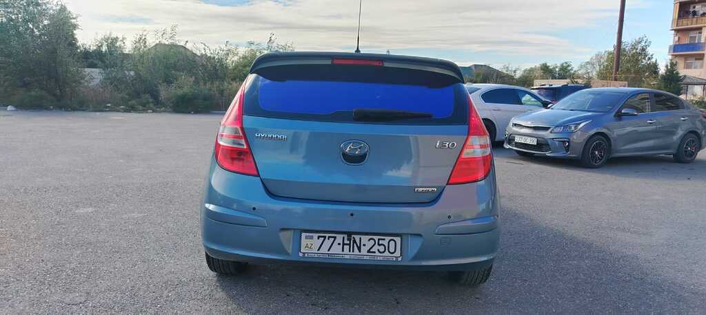 Hyundai i30, 1.6 L, 2008 il, 288 000 km 77-HN-250 — Avtomobillər, Bakı (4)