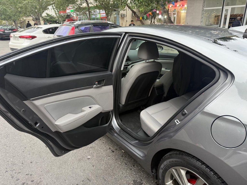 Hyundai Elantra, 2.0 L, 2017 il, 166 000 km 88-DS-995 — Avtomobillər, Bakı (6)